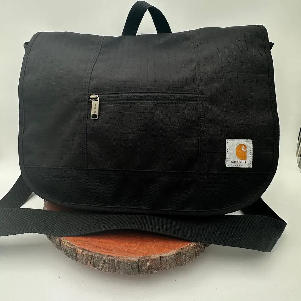 Carhartt RipStop Messenger Bag Black EUC Water Repellent Laptop Sleeve CB02734